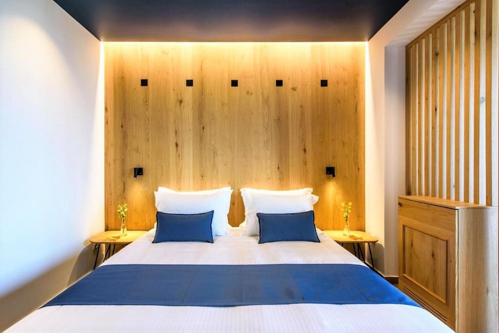 Superior Double Room (Pool or Sea View) photo 2