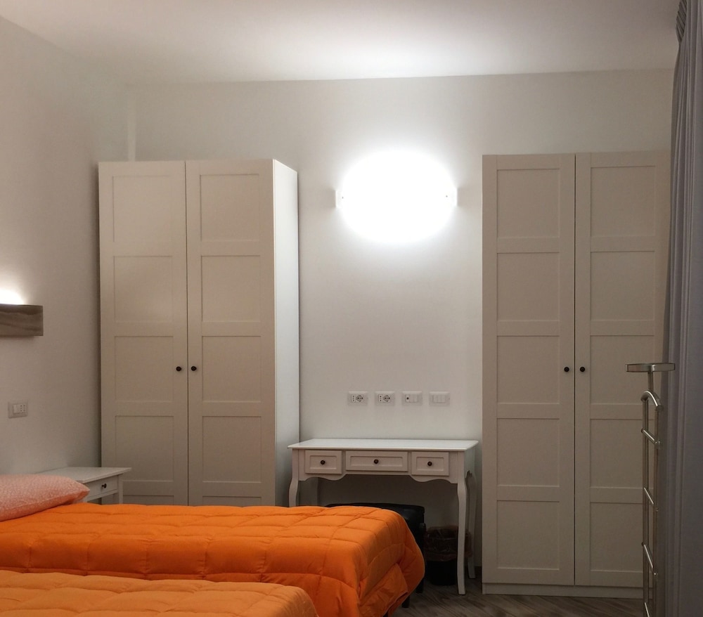 Basic Apartment, 2 Bedrooms (202)