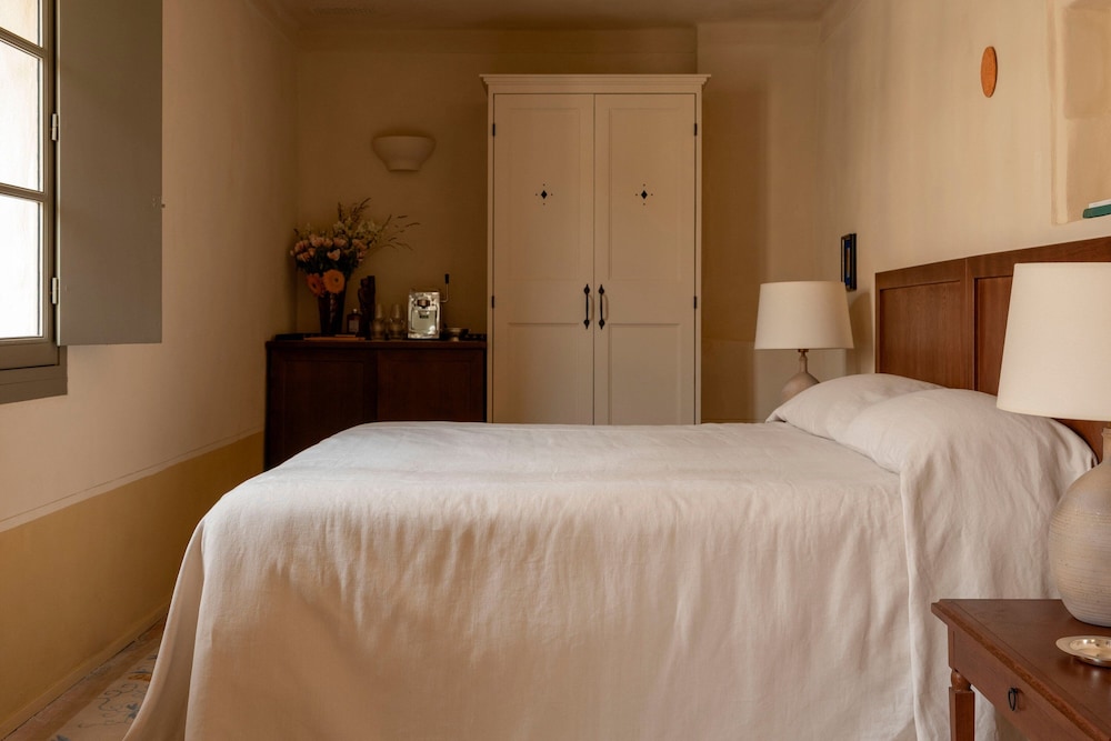 Room, 1 Queen Bed - Photo 4