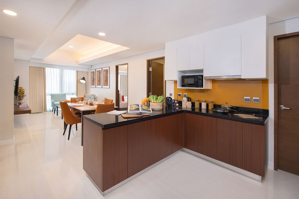 Premier Suite, 2 Bedrooms - Photo 5