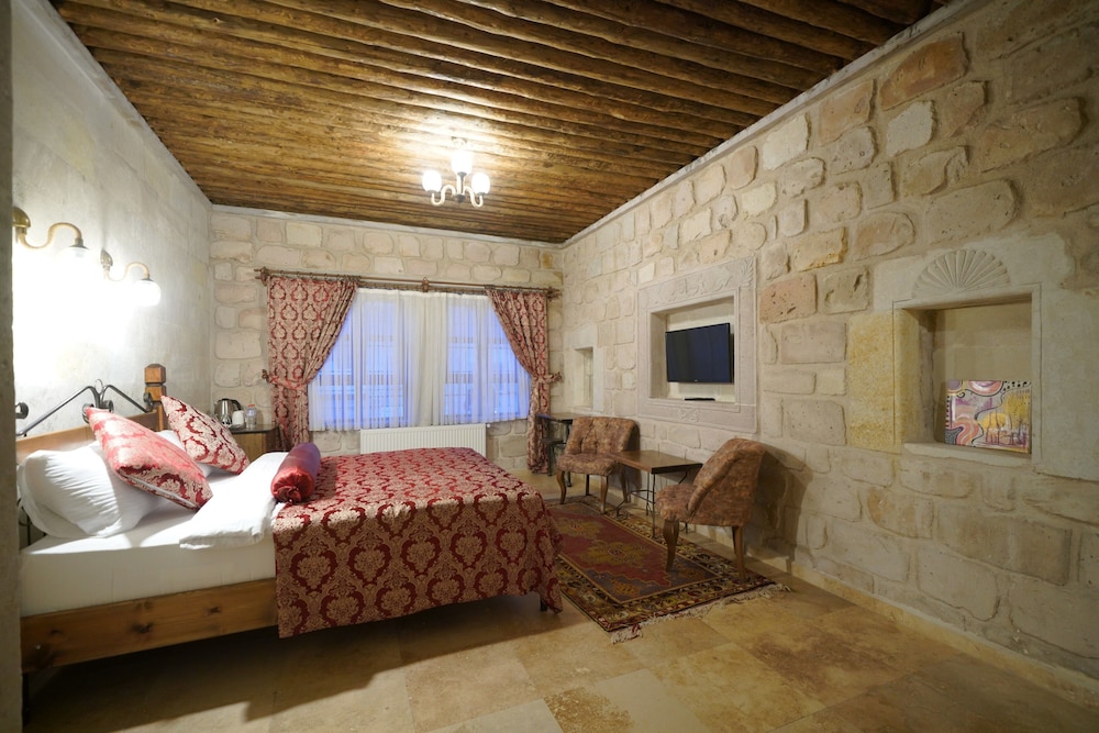 Deluxe Double Room, 1 Queen Bed - Photo 13