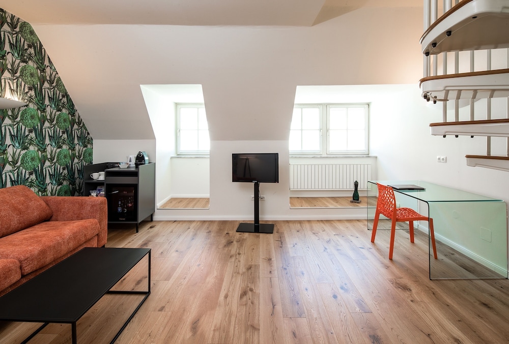 Classic Triple Room - Photo 7