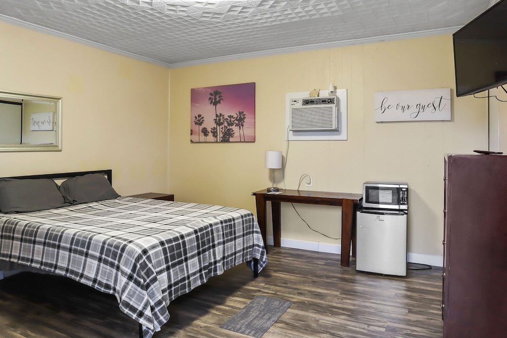 Basic Single Room photo 1