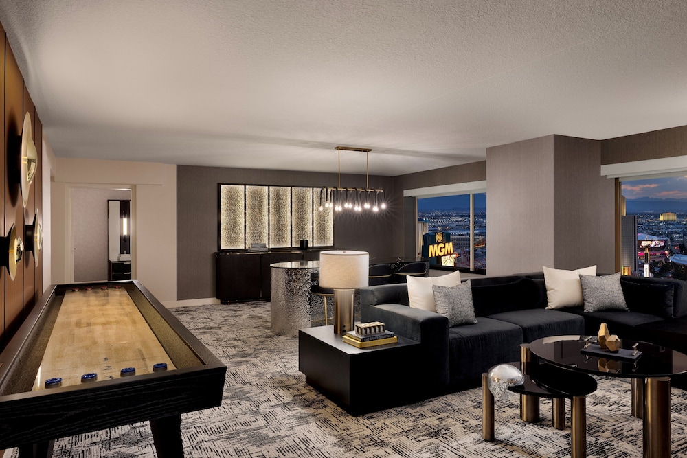 MGM Emerald Two Bedroom King Suite