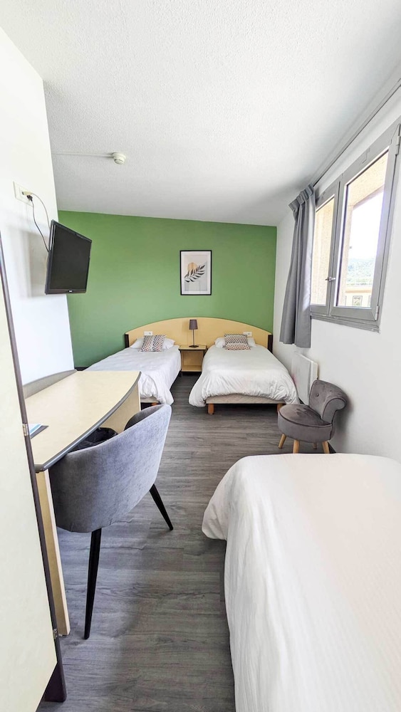 Triple Room photo 2