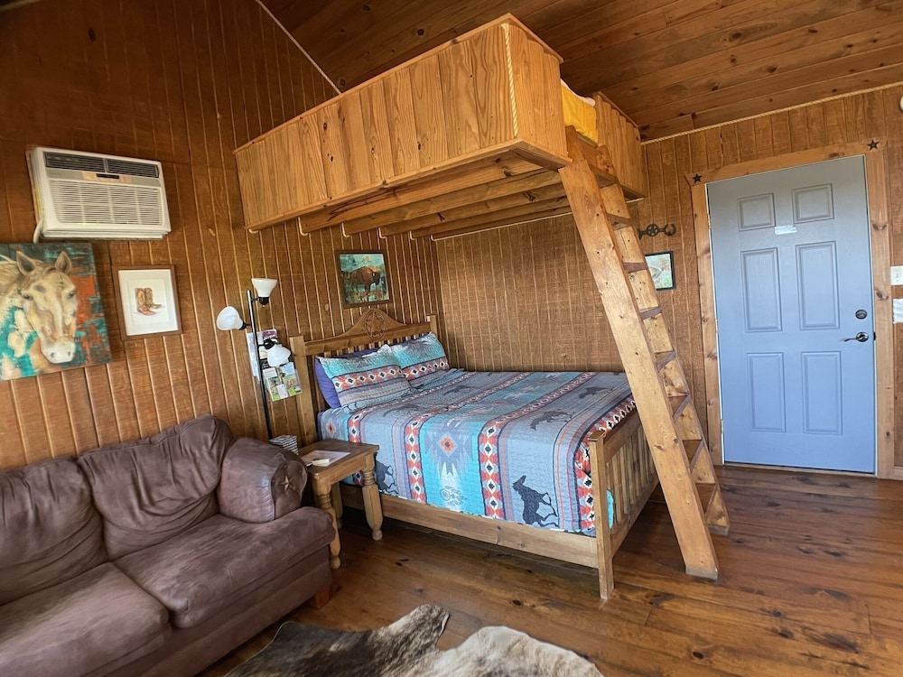 The Lookout Cabin, Pet Friendly