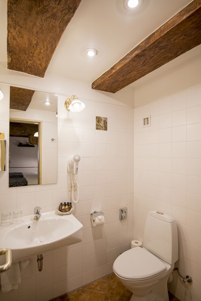Superior Twin Room - Photo 6