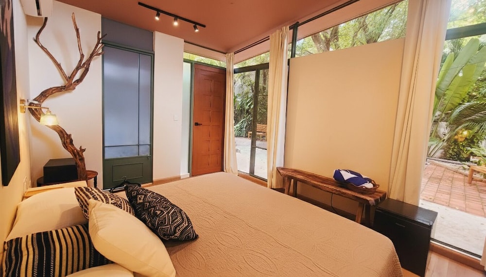 Panoramic Room photo 1