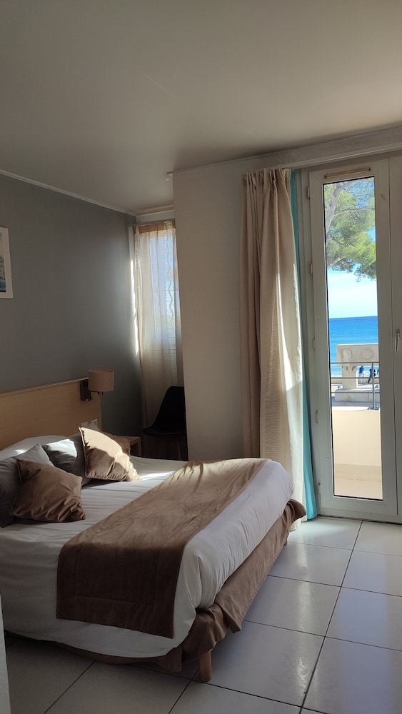 Economy Room, Sea View photo 2