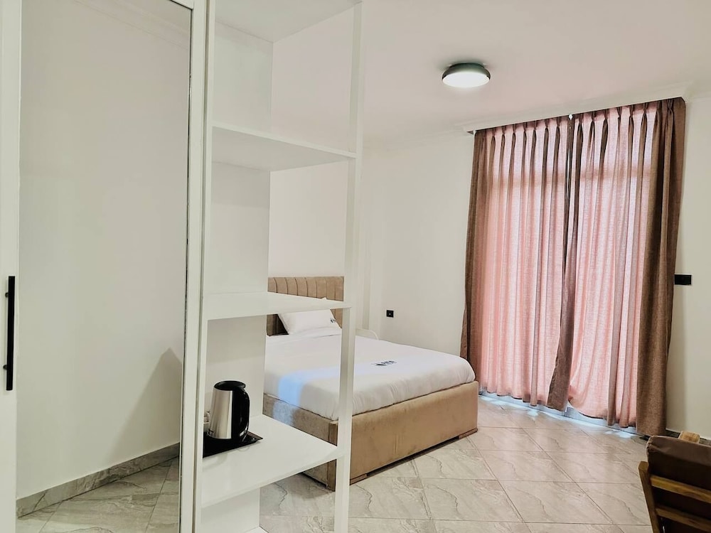 Deluxe Single Room, Balcony, City View