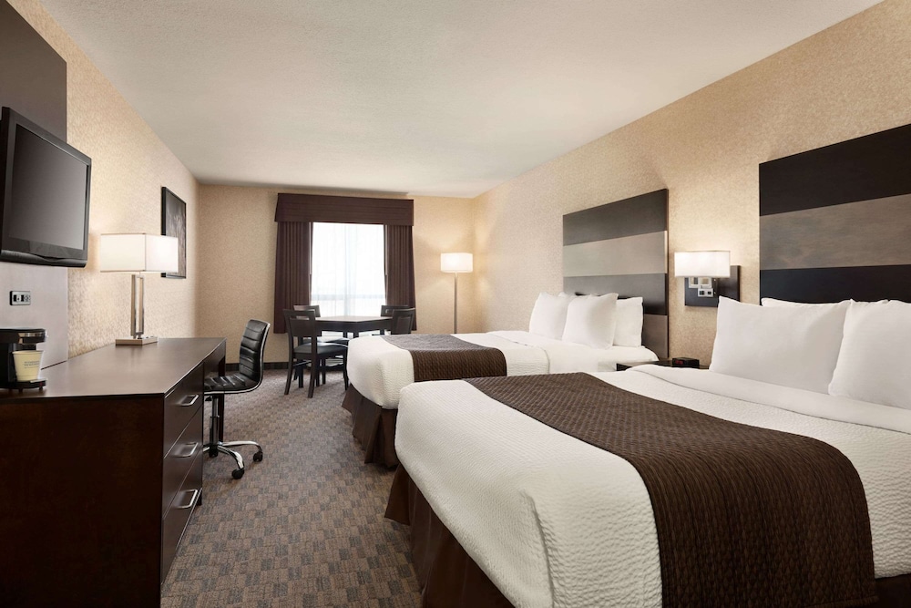 Deluxe Room, 2 Queen Beds, Non Smoking (Sofabed) - Photo 3