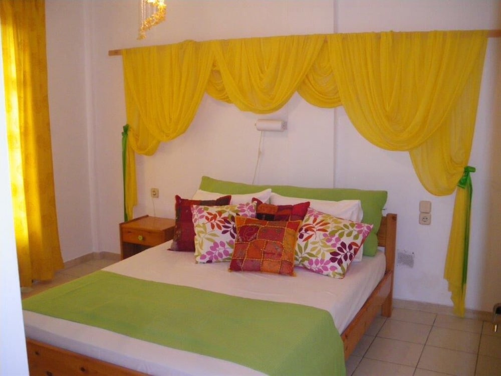 Two-bedroom Apartments photo 2