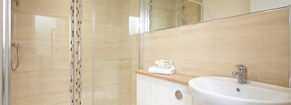 Premier Twin Room photo 2