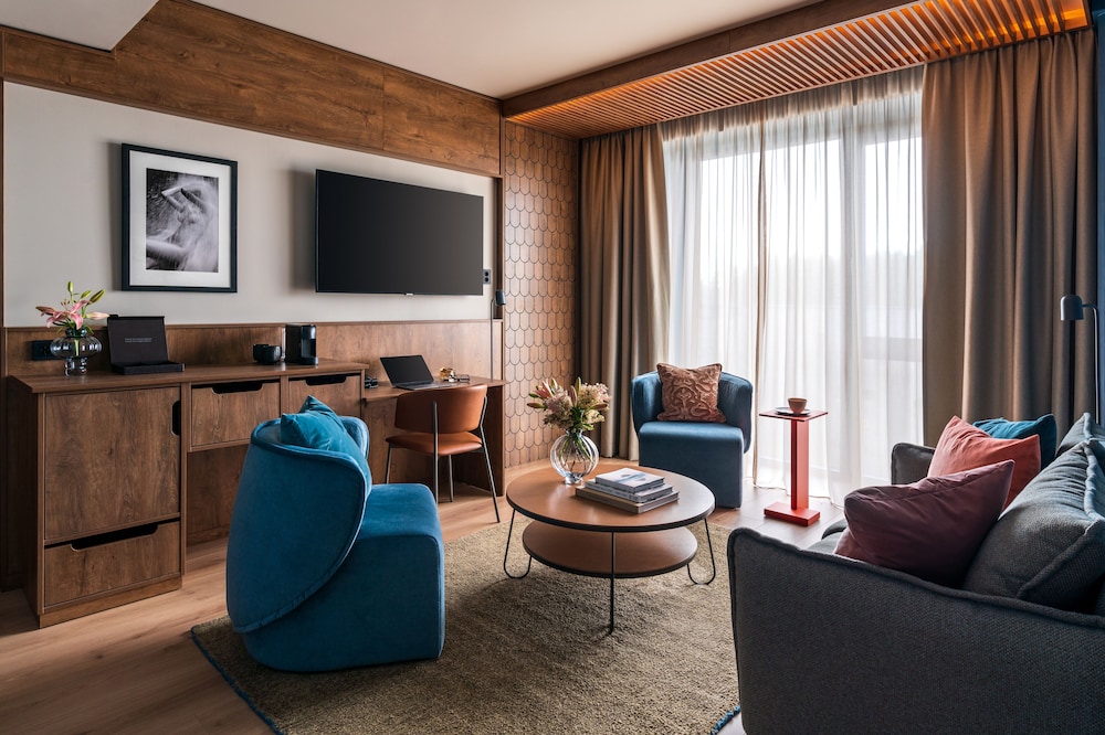 Superior Suite - Photo 1