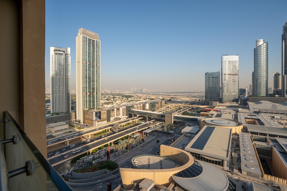 Comfort Apartment, 2 Bedrooms (Burj View) photo 3
