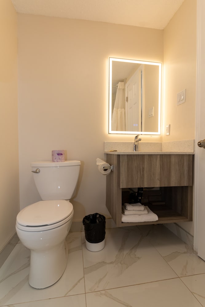 Basic Single Room photo 3