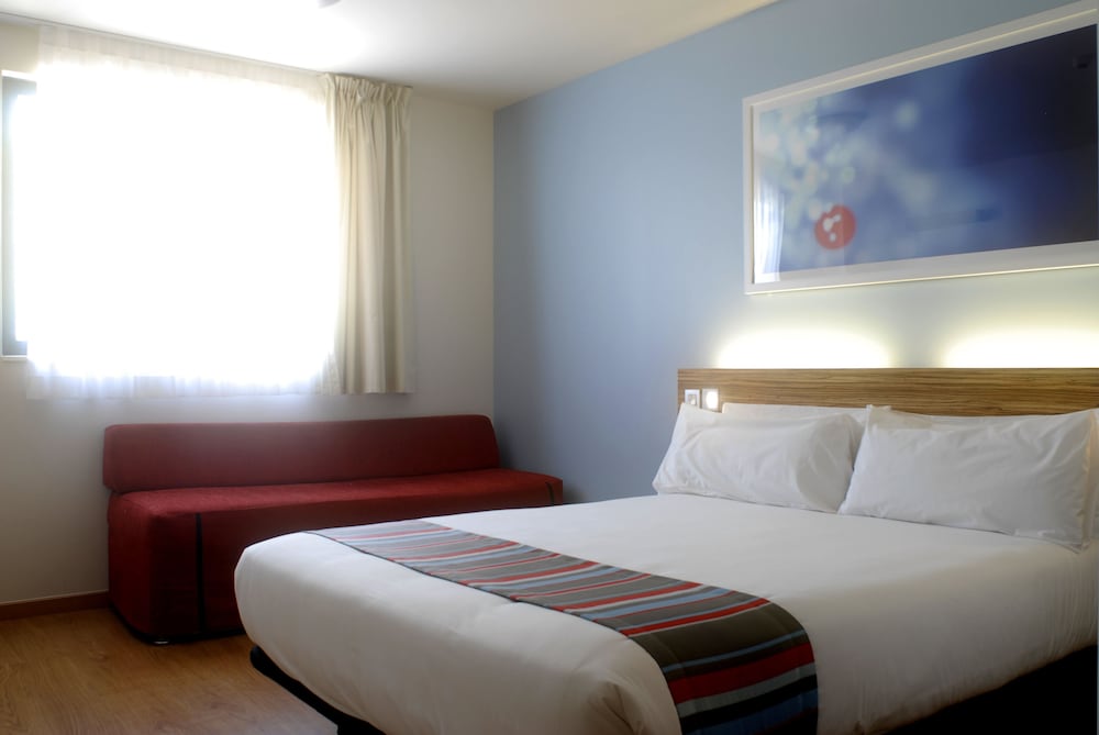 Habitación triple (ocupación mínima de 3 personas)