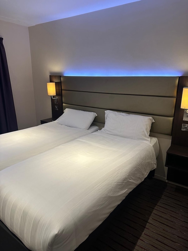 Premier Double or Twin Room