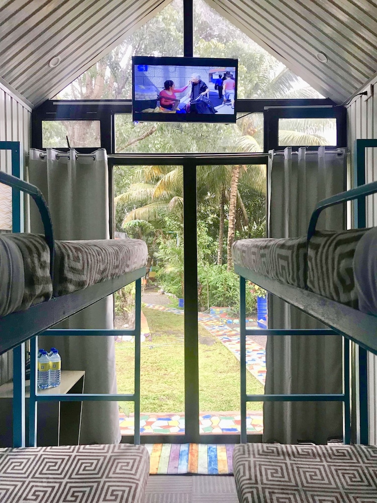 Modern Cabana Bunk photo 1