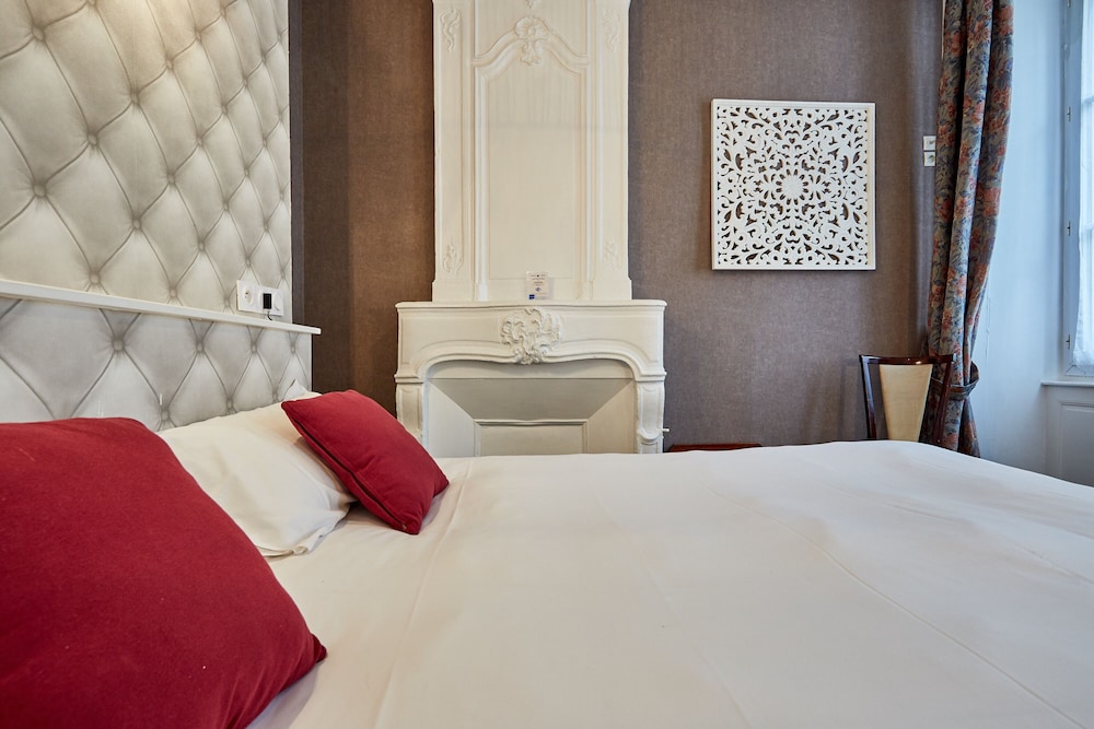 Superior Double or Twin Room, 1 Double or 2 Twin Beds photo 1