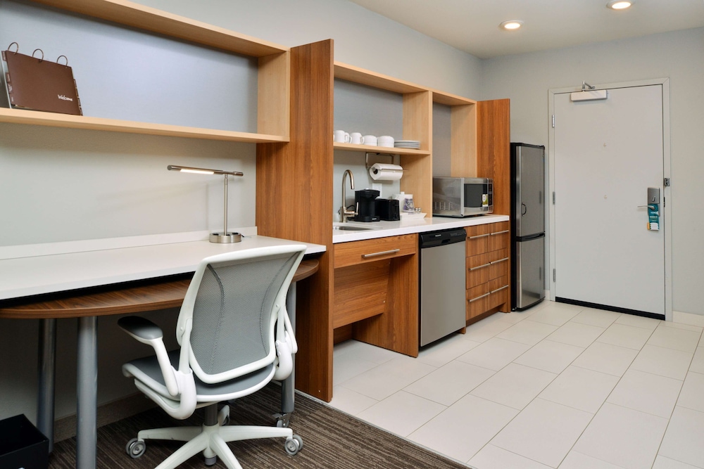 Studio, 1 King Bed, Accessible (Hearing) - Photo 4