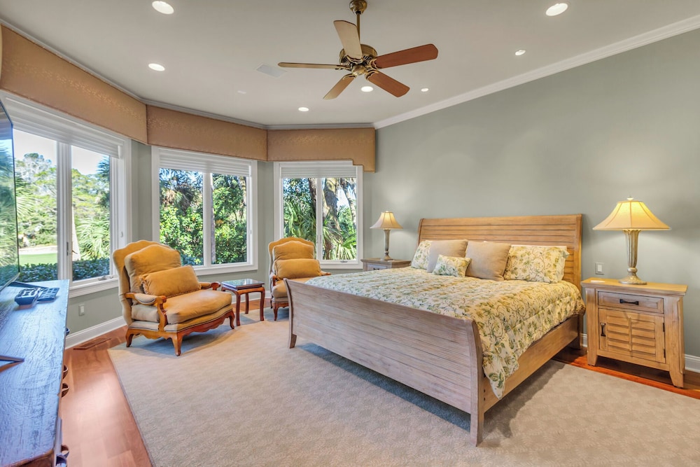 House, Multiple Beds, Pool Access, Pool View (8 West Beach Lagoon)