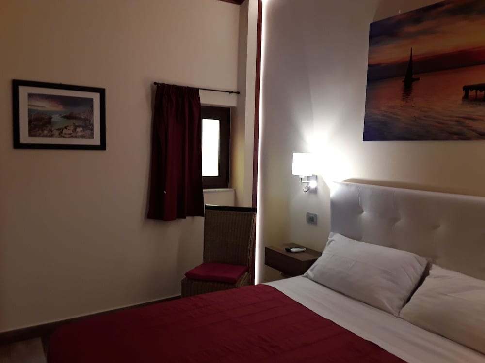 Romantic Room, 1 Bedroom, Terrace photo 1