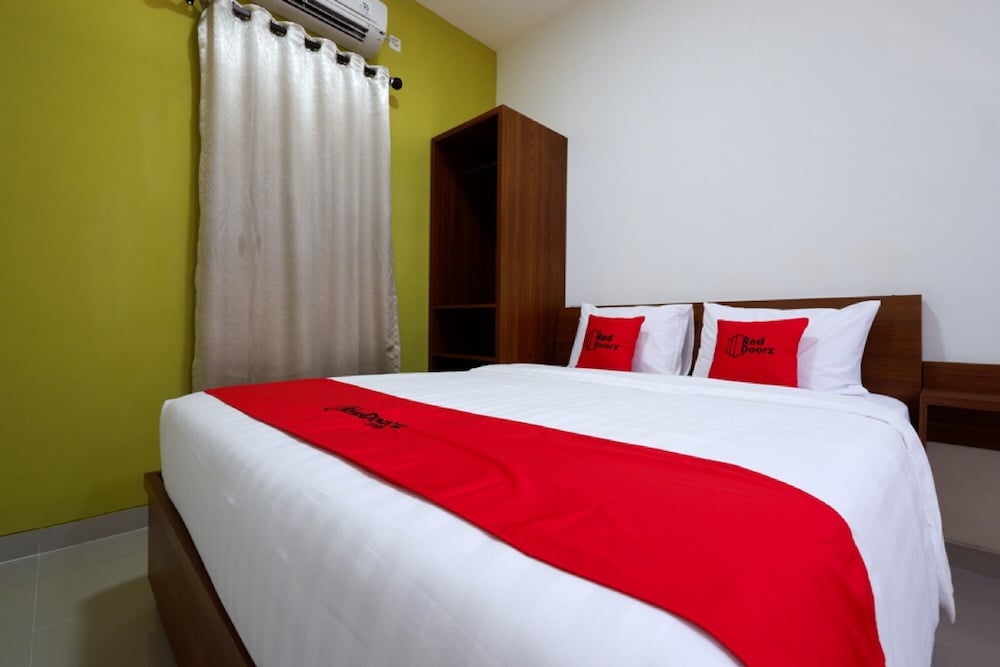 Deluxe Room - Photo 4