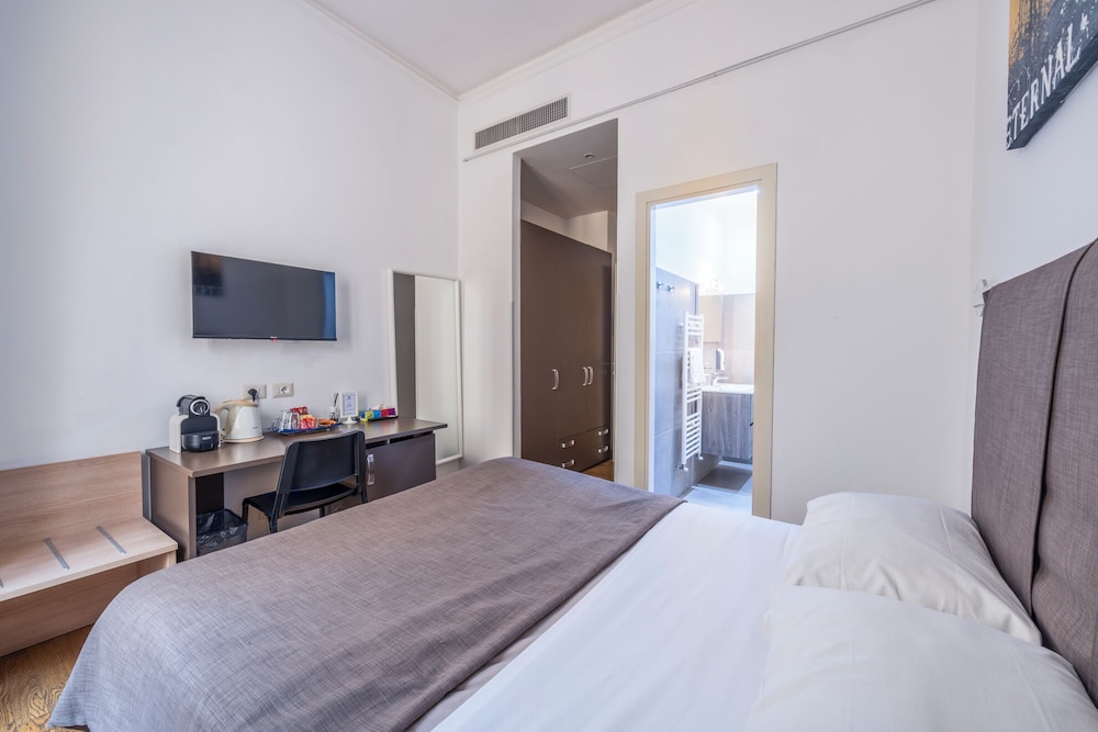 Classic Double Room, 1 Queen Bed