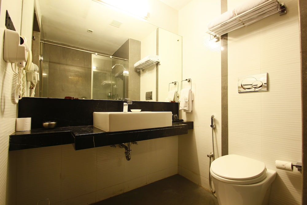 Superior Double or Twin Room, 1 Bedroom, Non Smoking, City View photo 3