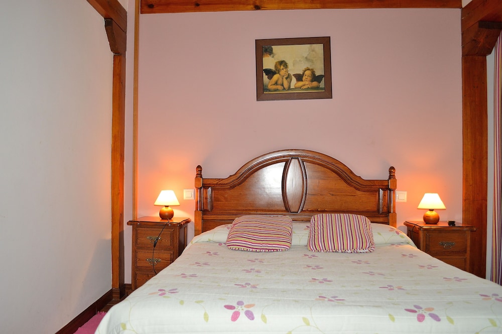 Basic Double or Twin Room