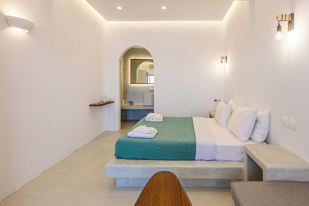 Superior Room - Photo 6