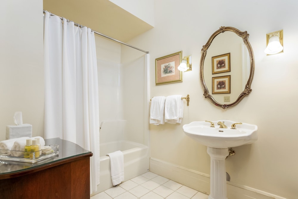 Reynolda Room photo 3