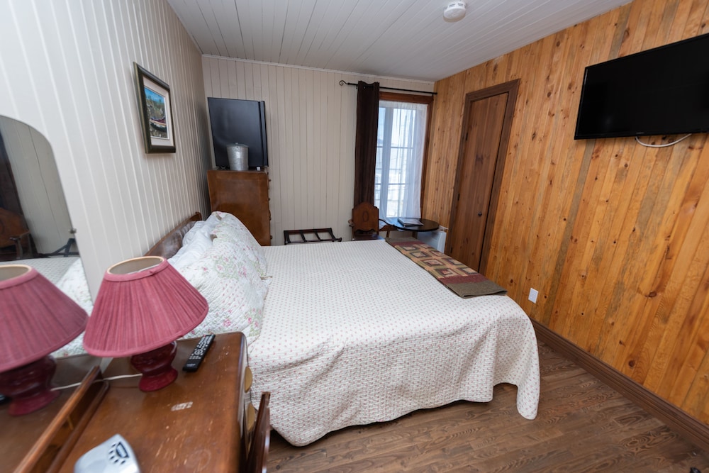 Design Room, 1 Queen Bed photo 3