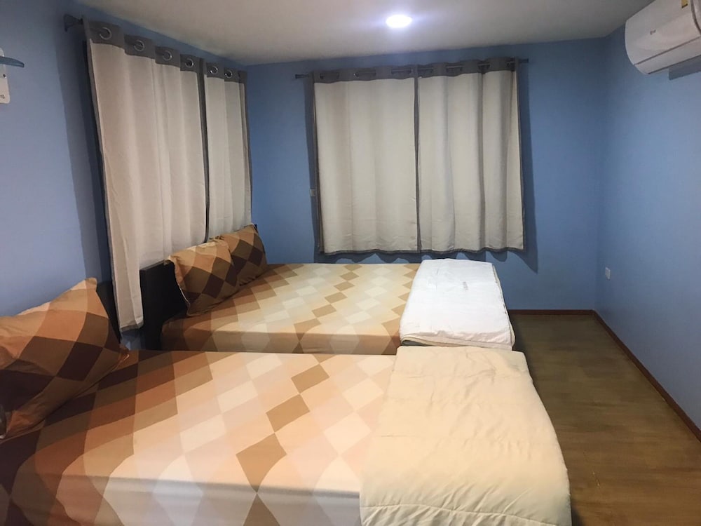 Triple Room - Photo 1