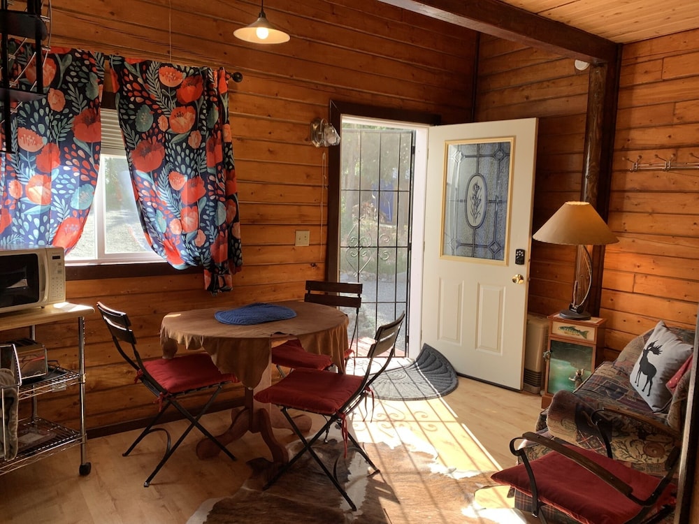 Comfortable Cabin #3 on the Kenai River photo 2
