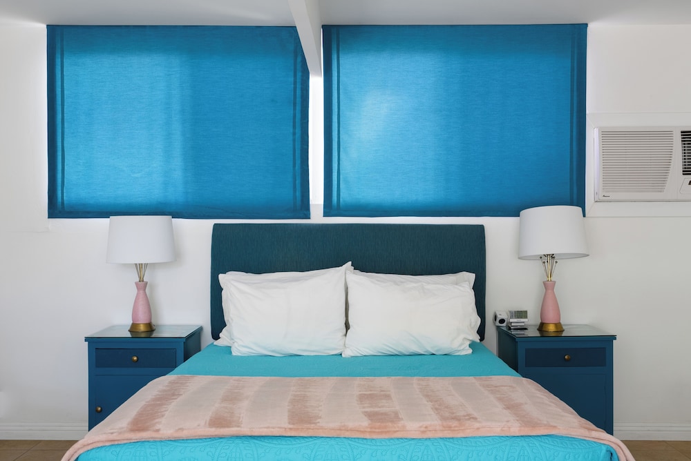 Studio, 1 Queen Bed photo 1