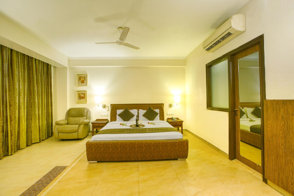 Deluxe Room - Photo 4