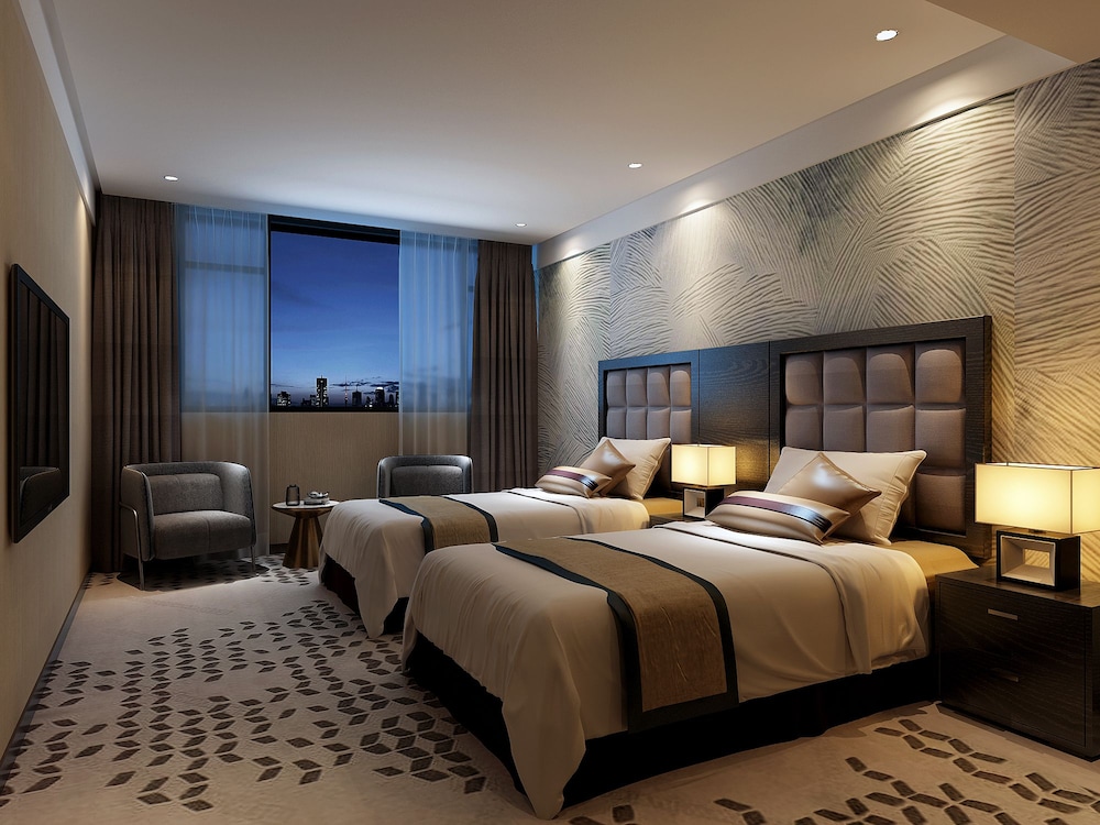 Superior Triple Suite