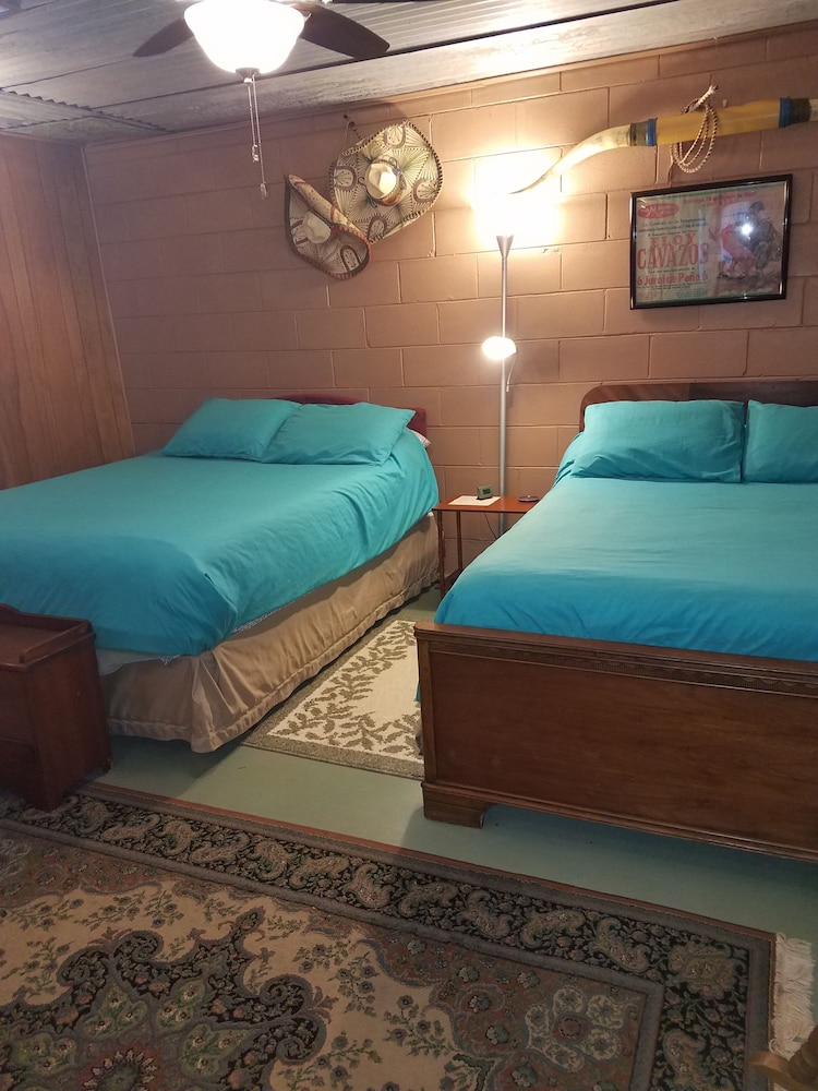 Family Triple Room, Multiple Beds photo 1