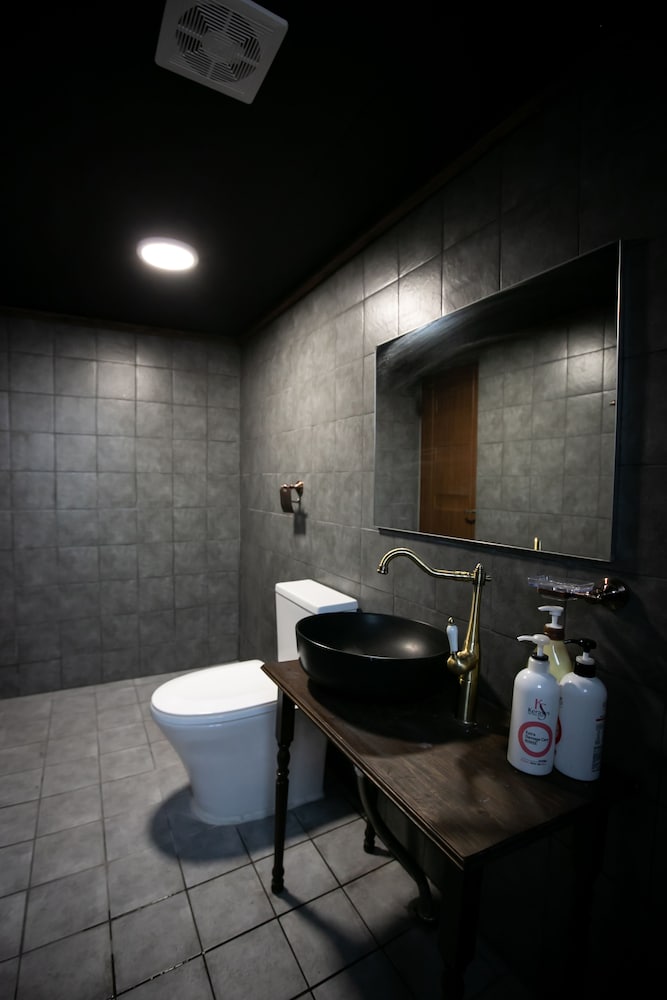 Basic Room - Photo 4