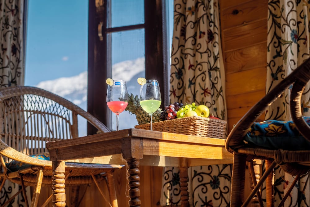 Superior Double Room, Balcony, Mountain View