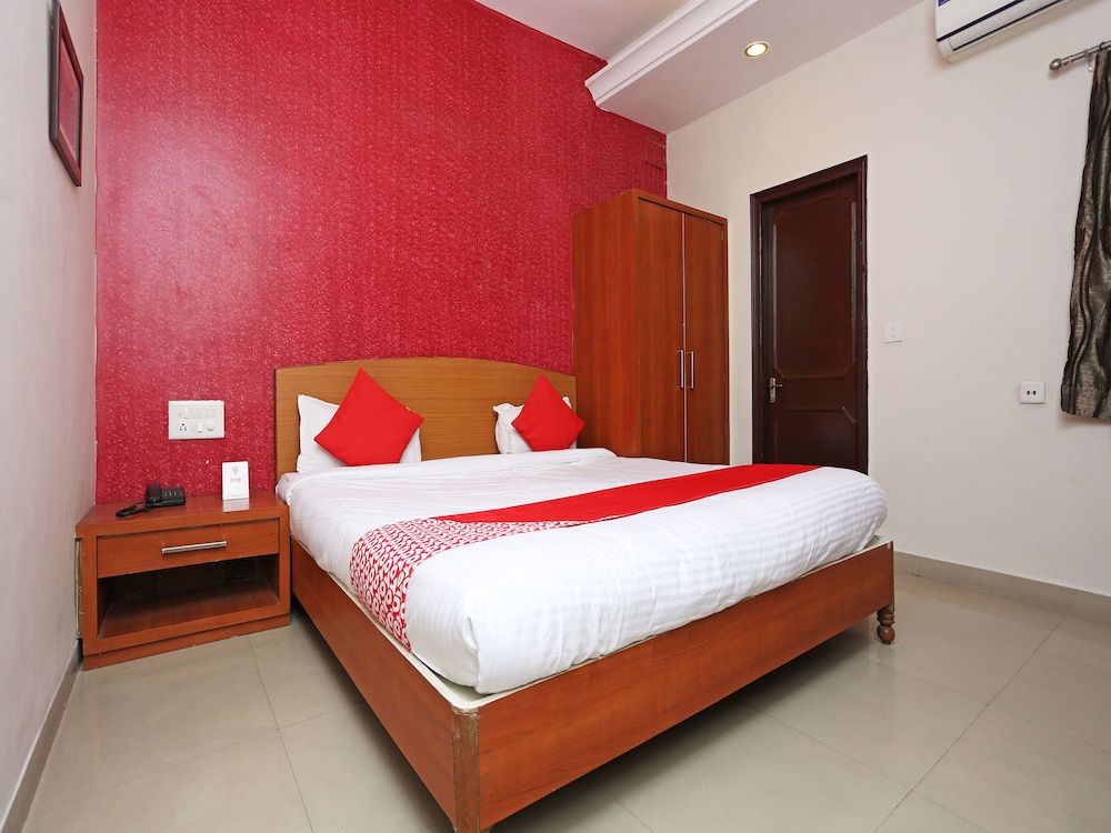 Double or Twin Room photo 3
