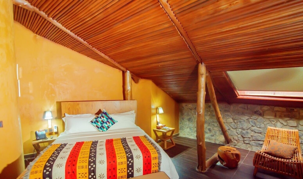 Deluxe Room, 1 Double Bed, Non Smoking, Private Bathroom