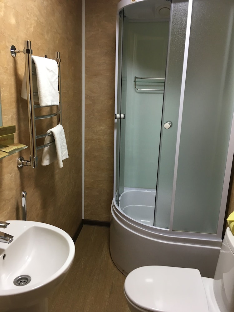 Economy Double Room photo 3