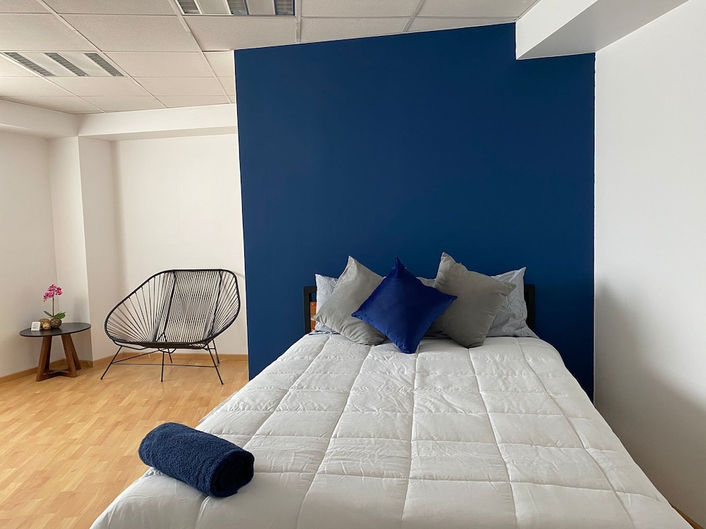 Superior Quadruple Room, City View photo 2