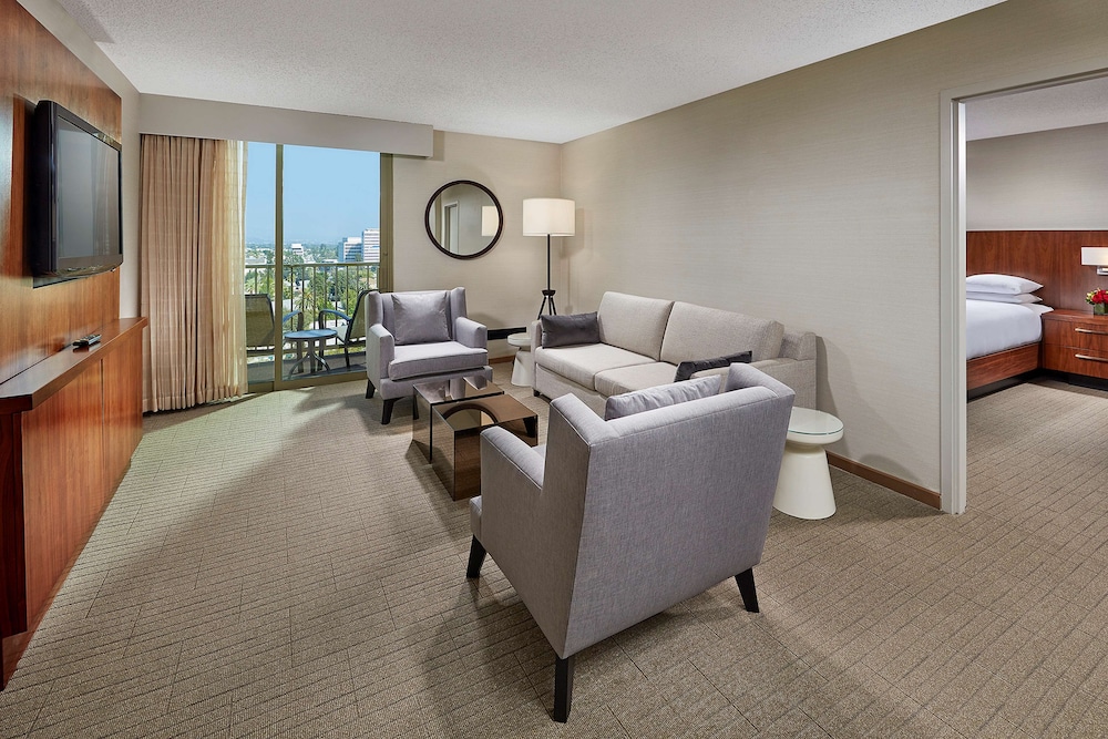 Superior Suite, One King Bed