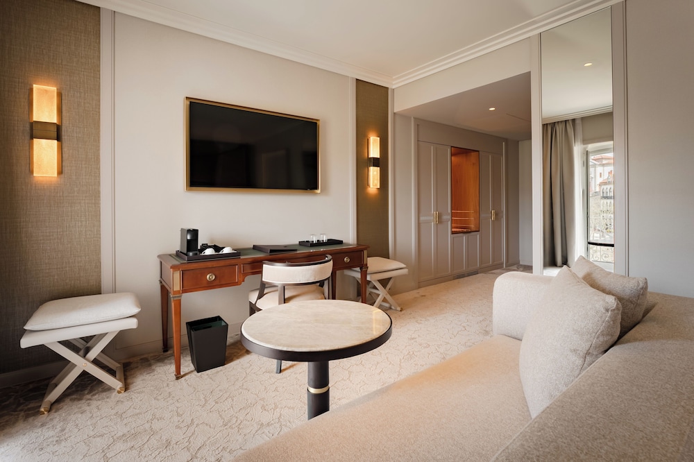 Prestige River View Room - Photo 2