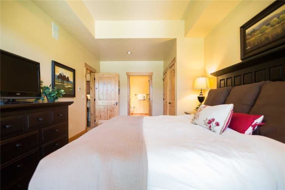Condo, Multiple Beds (6308 Bear Lodge, Trappeur's Crossing) photo 3