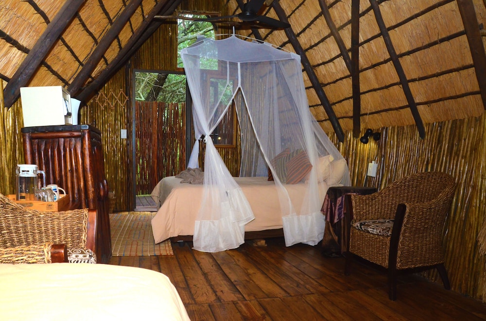 Teak 1 (Standard Tree House)